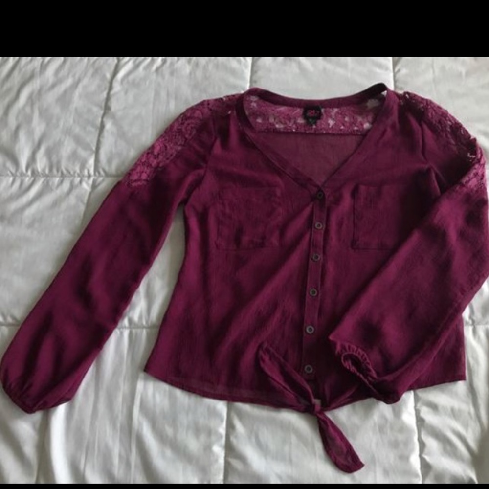 Bebe shirt